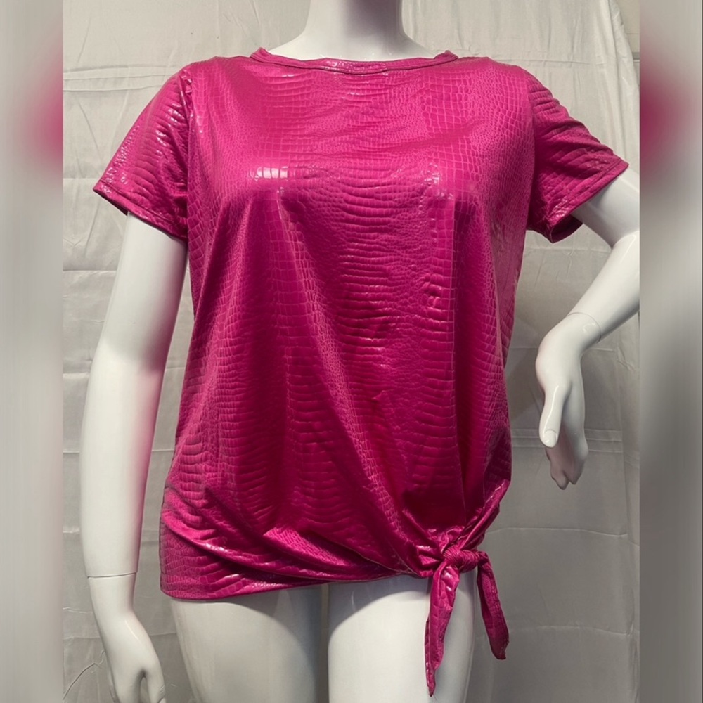 Torrid pink top